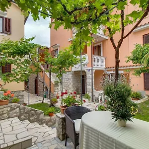 Biserka Apartment